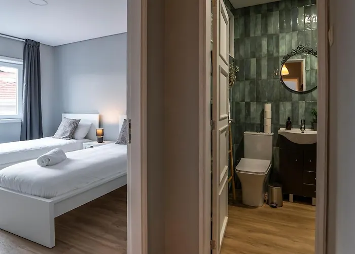 3br Flat By Casa Da Musica, Central, Sleeps 6, 2d شقة *