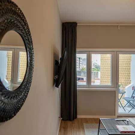3br Flat By Casa Da Musica, Central, Sleeps 6, 2d Appartement Oporto