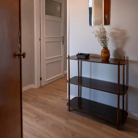 3br Flat By Casa Da Musica, Central, Sleeps 6, 2d