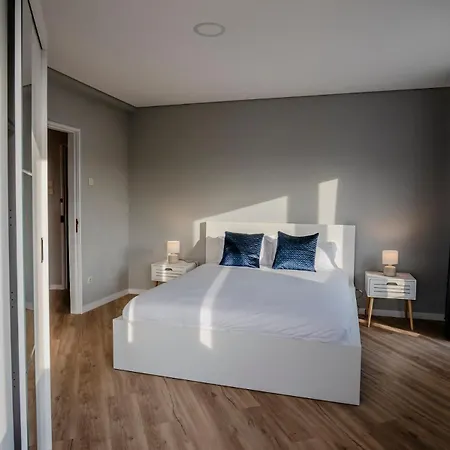 Appartement 3br Flat By Casa Da Musica, Central, Sleeps 6, 2d