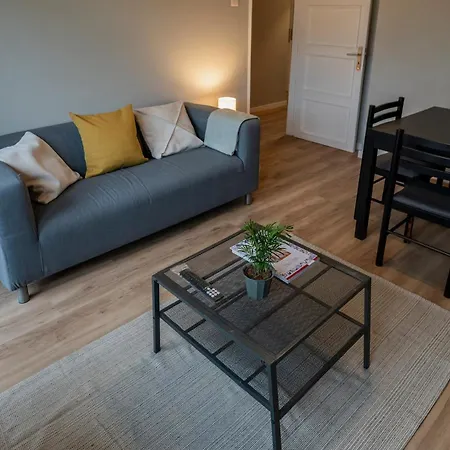 3br Flat By Casa Da Musica, Central, Sleeps 6, 2d * Porto