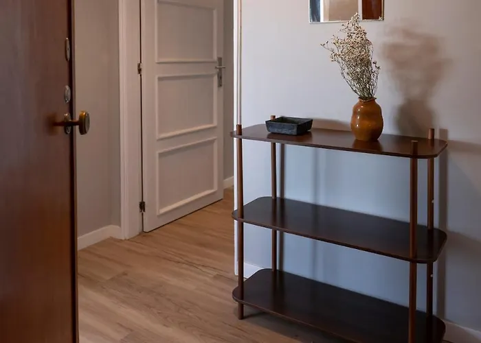 3br Flat By Casa Da Musica, Central, Sleeps 6, 2d