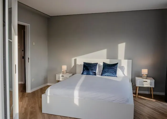 Apartament 3br Flat By Casa Da Musica, Central, Sleeps 6, 2d