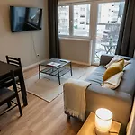 3br Flat By Casa Da Musica, Central, Sleeps 6, 2d Daire *