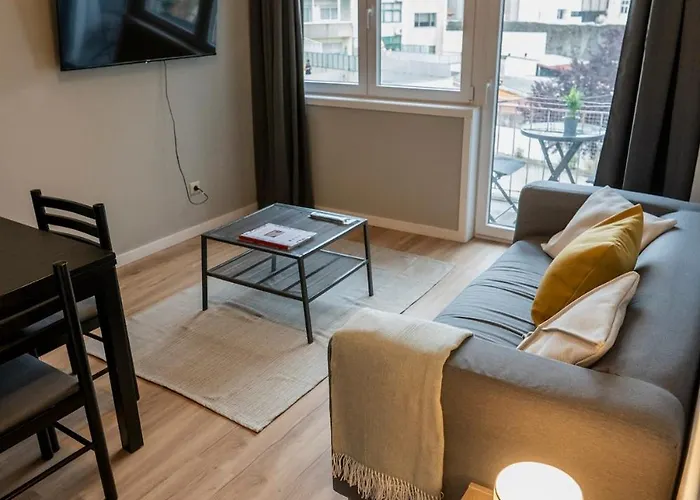 3br Flat By Casa Da Musica, Central, Sleeps 6, 2d Appartement *